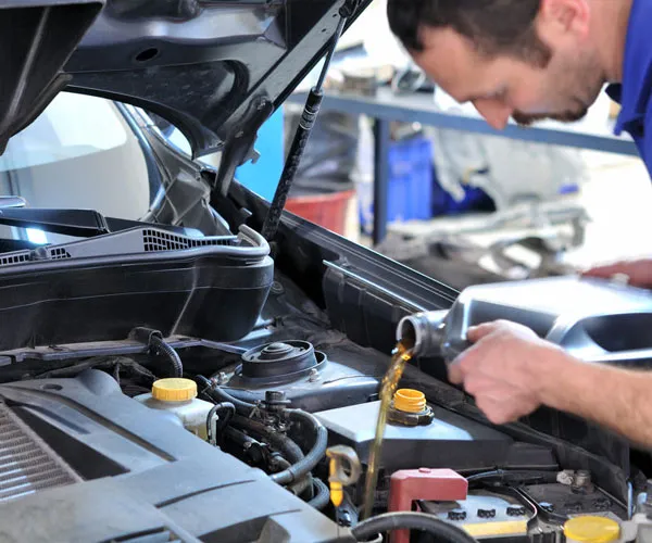 Engine Oil Manufacturers